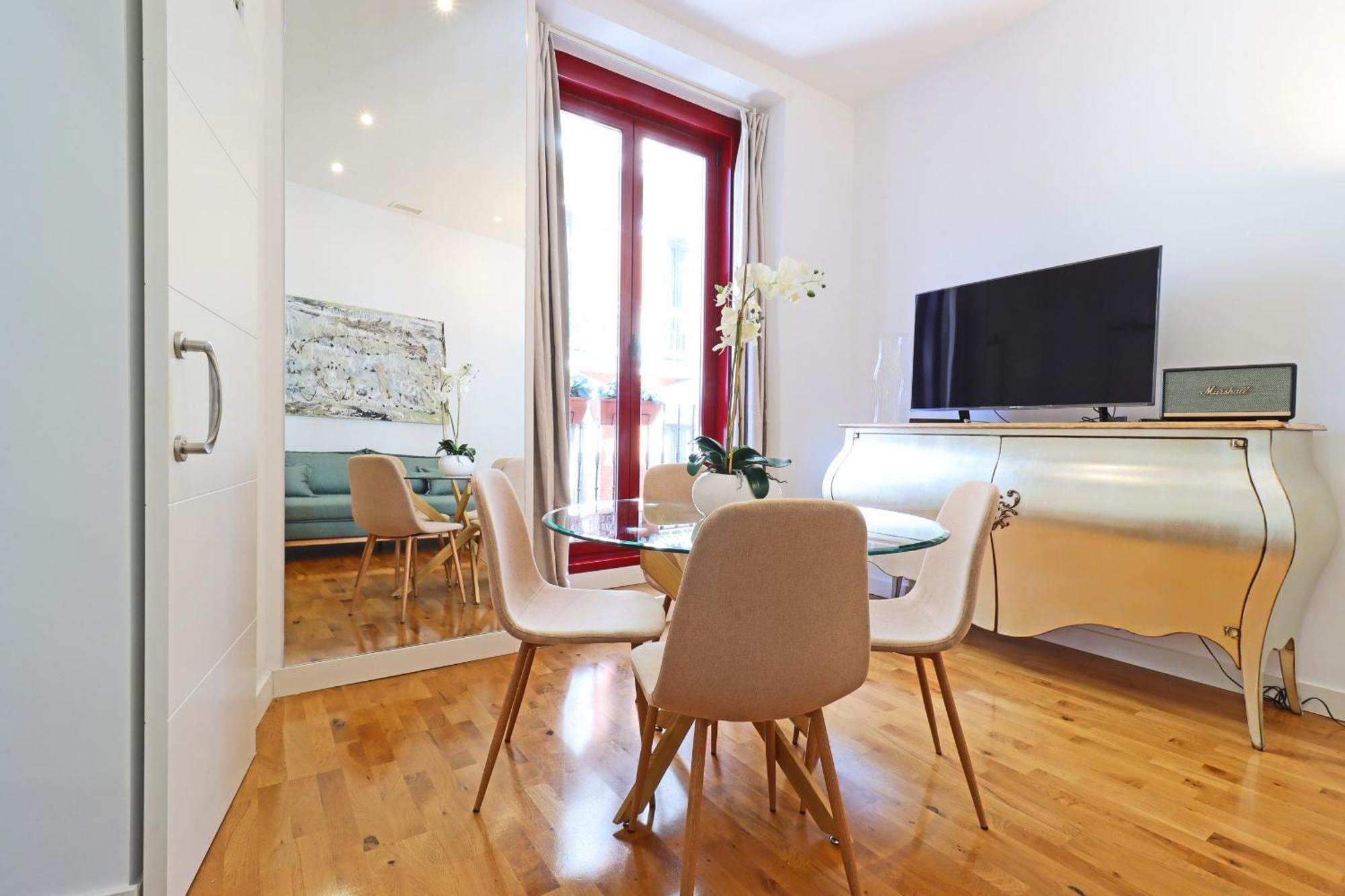 Chueca Suites Madrid Exterior foto