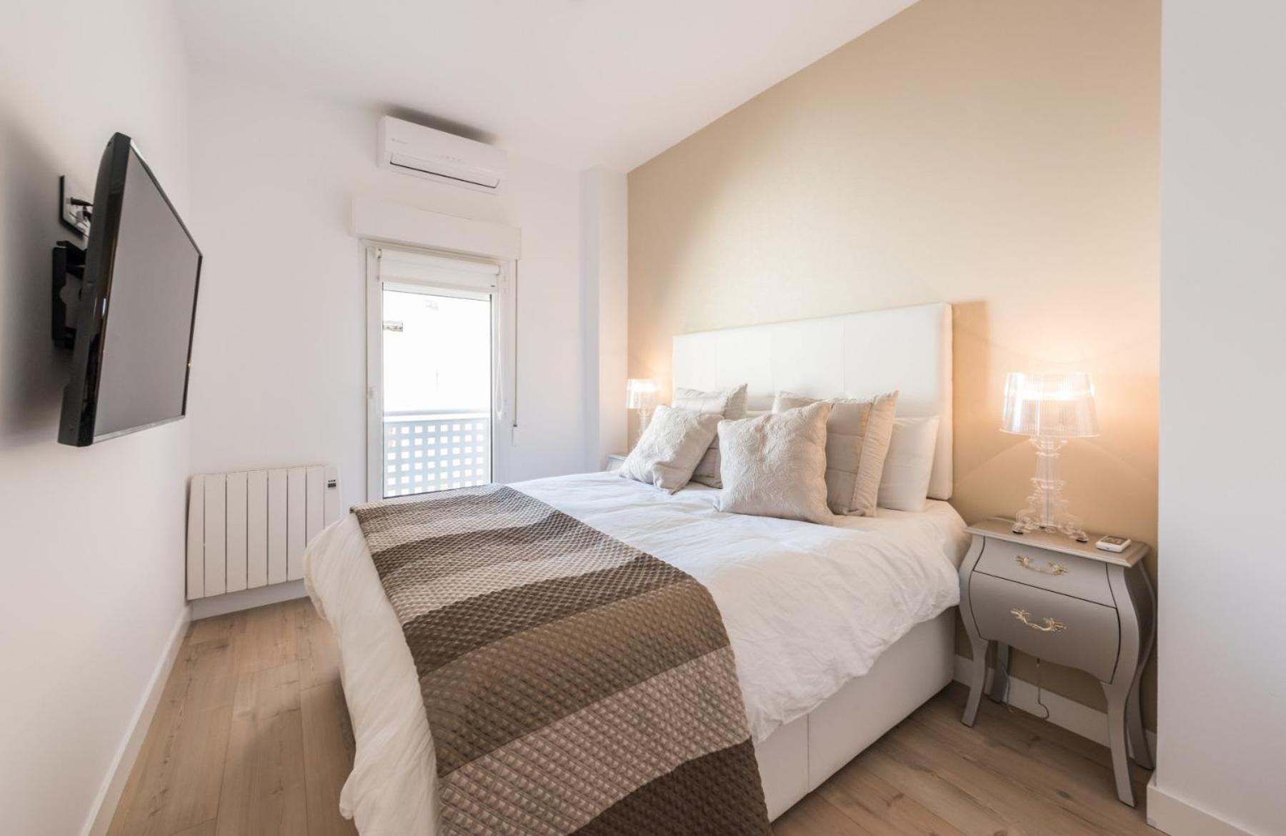 Chueca Suites Madrid Exterior foto